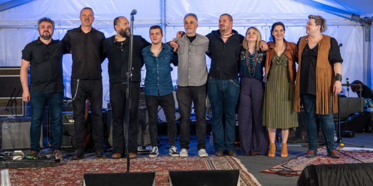 Rock uz dašak bluesa i countryja