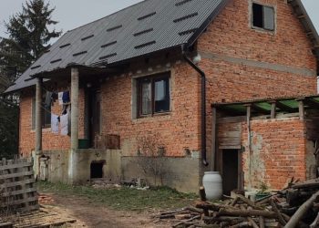 Umjesto blagdanskih darova – obnova krovišta