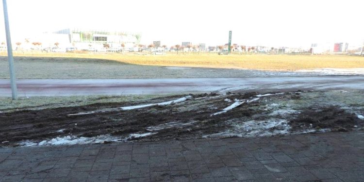 Lunapark oštetio atletsku stazu