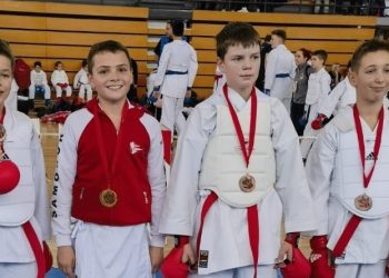 Šest medalja iz Ivanića