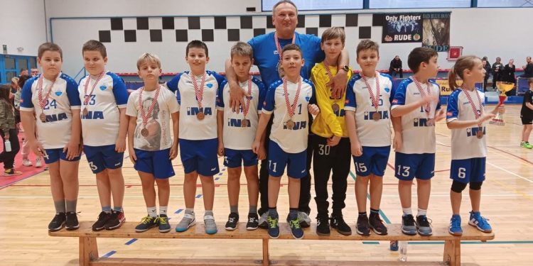 Fašnički turnir RK Rudara okupio igrače 2014. i 2015. godišta