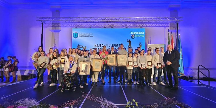 O redovitim natjecanjima i proglašenju najboljih u Županiji