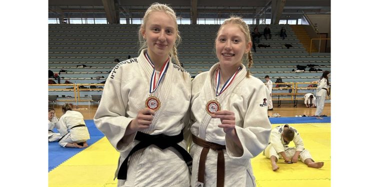 Nikolina i Iris Maria Šlatka juniorske judo kata prvakinje Hrvatske