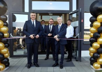 Svečano otvoren Regionalni centar kompetentnosti u strukovnom obrazovanju u strojarstvu – Industrija 4.0