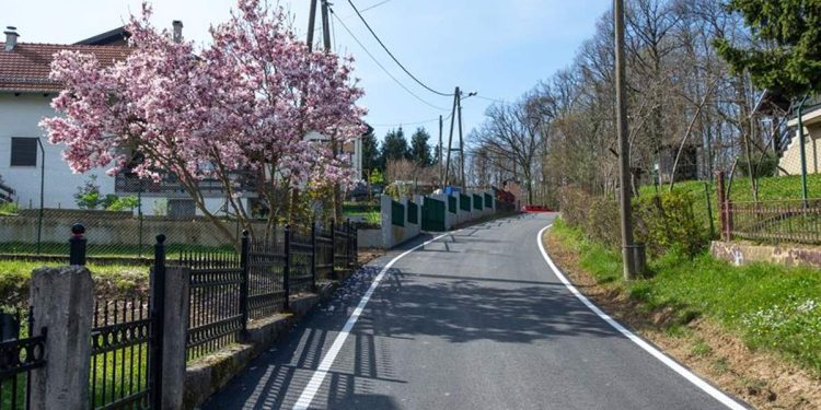 Novi asfalt za Jelenščak, Gaj i Podgaj