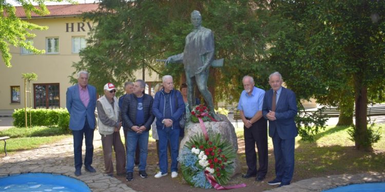 Vijenci sjećanja