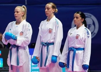 Ženska borbena ekipa posustala na korak do medalje