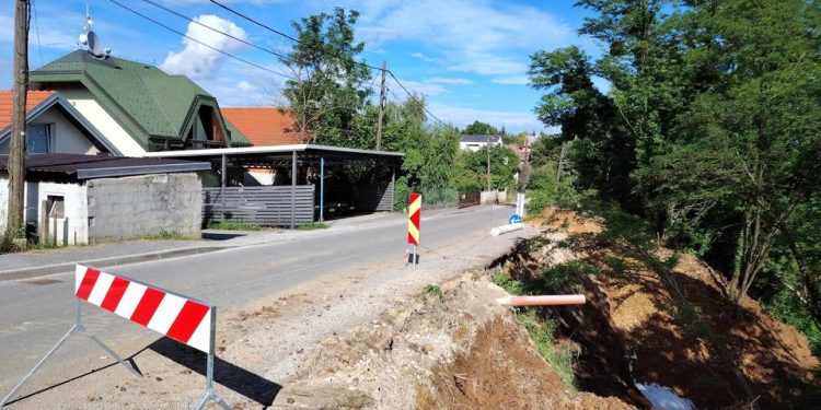Počela sanacija klizišta u Konšćici