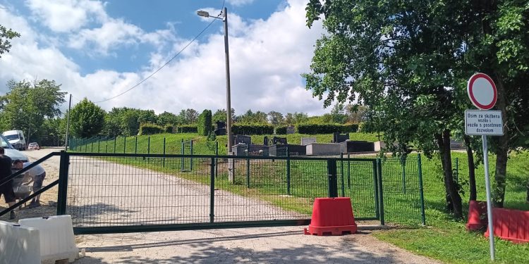 Zatvoren promet kroz prošireni dio otruševečkog groblja