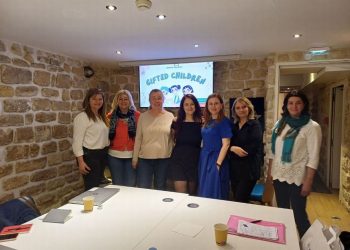 Samoborski učitelji iz “bogumilca” na edukaciji u Parizu