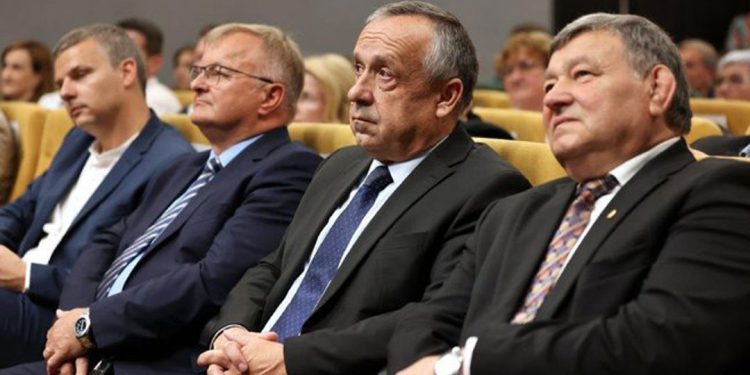 Svečani dani u Vrbovcu i Brdovcu, ugovori za “Crveni križ”, a majstorske diplome obrtnicima