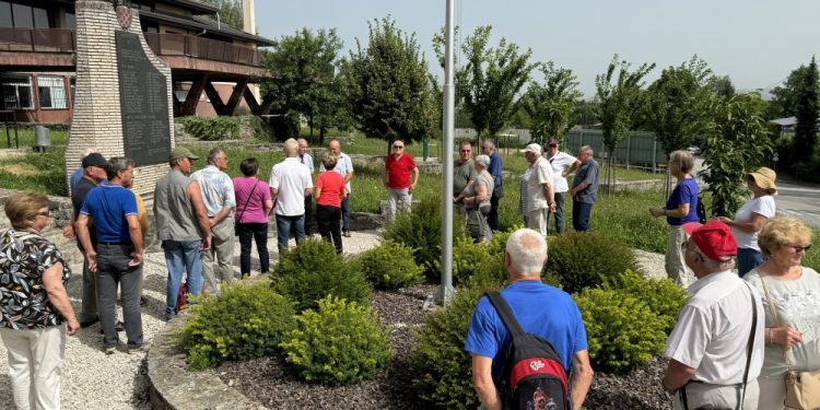 Vijenci za žrtve fašističkog terora