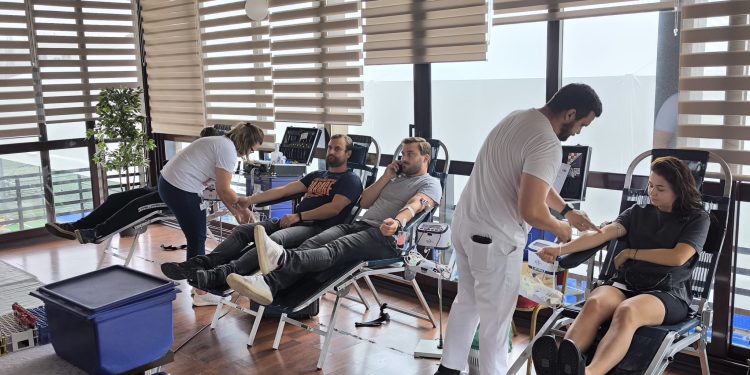 60 doza krvi u Svetoj Nedelji i Svjetski dan darivatelja