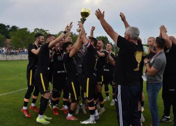 Tigar Sveta Nedelja proslavio naslov prvaka, TOP i Kobre do boda u završnoj utakmici sezone, a u Farkaševcu “petarda” za kraj