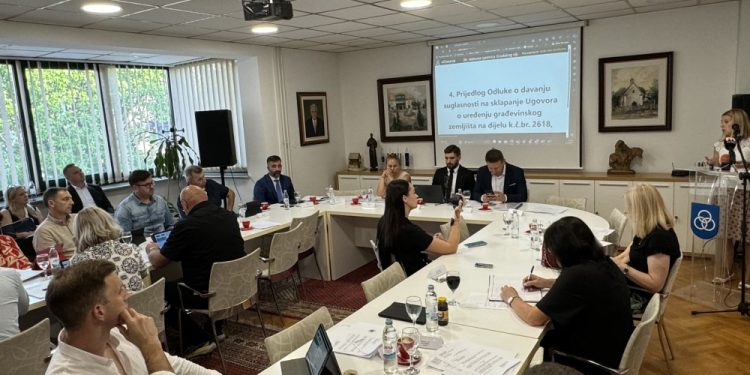 Kratki i jednoglasni