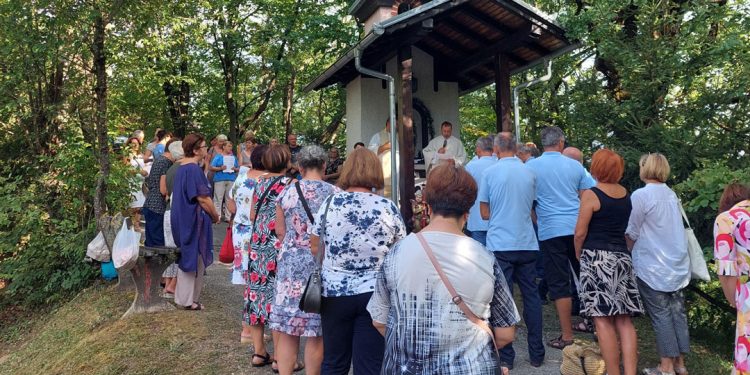 Godišnje proštenje na Črncu