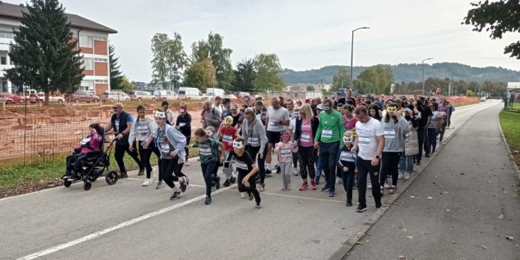 Trčalo se “na slijepo” za slijepe i slabovidne