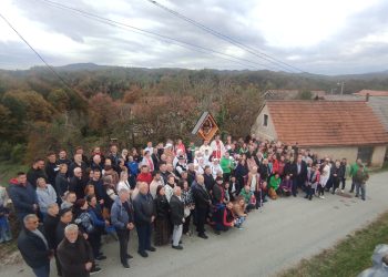 Blagoslovljeno raspelo na Gluščić Bregu