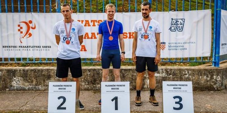 Antonio Kosmat trostruki prvak uz srebro u skoku u dalj