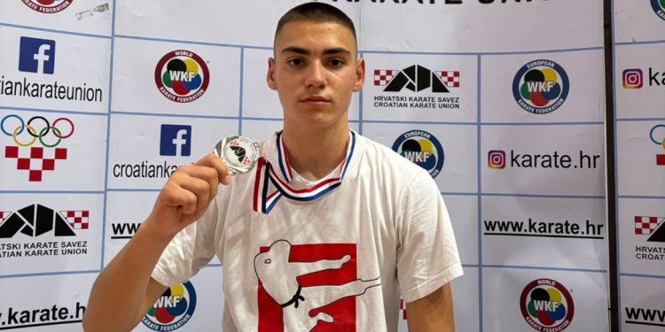 Mlade nade Karate kluba Samobor do tri srebra i bronce na Prvenstvu Hrvatske
