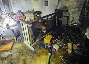 U požaru stana smrtno stradala starija žena