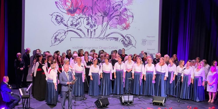 Raspjevane “Samoborske ciklame”