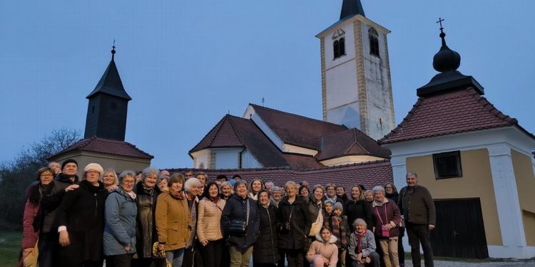 “Izletom u nepoznato” upoznali Krapinu, Mariju Bistricu i Belec