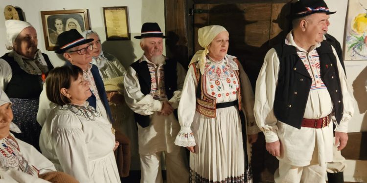 “Bela rubača” inspirirala i izložbu likovnih radova