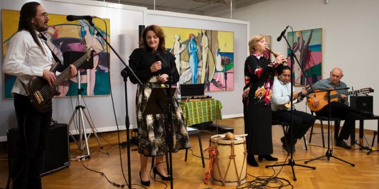 Angažirani latino ritmovi u Galeriji Prica