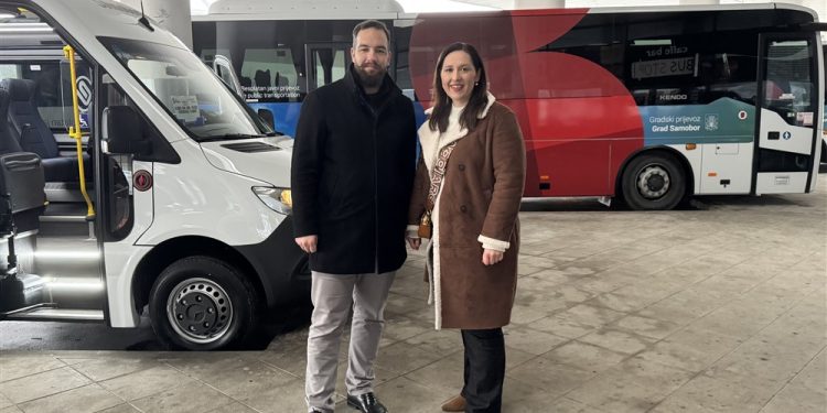 Probna novogodišnja vožnja na novoj kružnoj gradskoj autobusnoj liniji