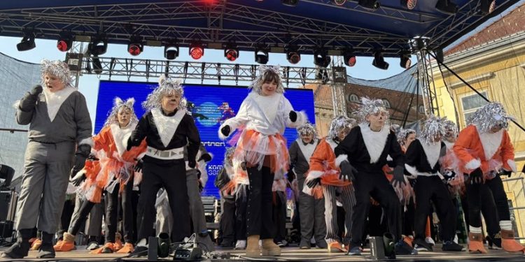 Mali školski svemirci