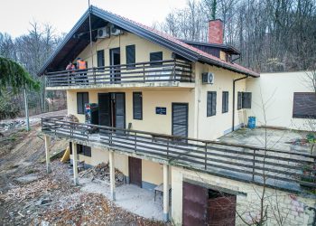 Obnavlja se planinarski dom na Velikom dolu