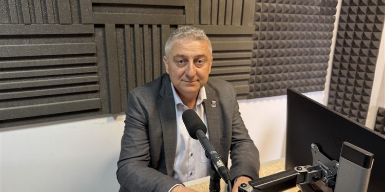 “Vruće” teme Stupnika