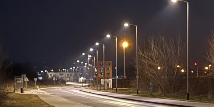 Postavljena javna rasvjeta u Ulici Matice iseljenika