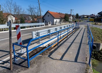 Otvoren most u Kladju