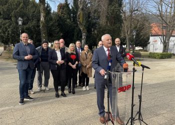 “Slušajmo ljude i kroz to djelujmo” – slogan SDP-ovog gradonačelničkog kandidata Marinka Džepine
