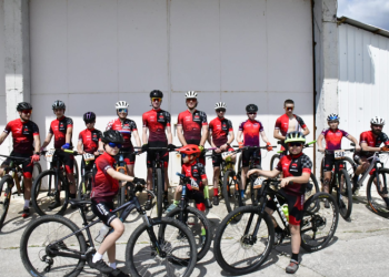 Šišmiši i dalje lete visoko