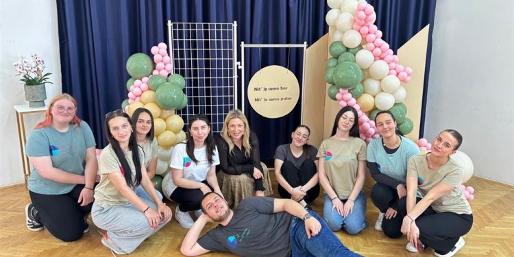 “Nit’ je Samo bor, nit je samo puter!”