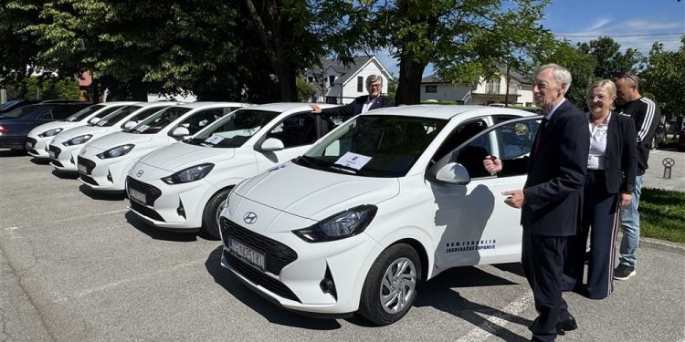 Nova vozila za županijsku patronažnu službu