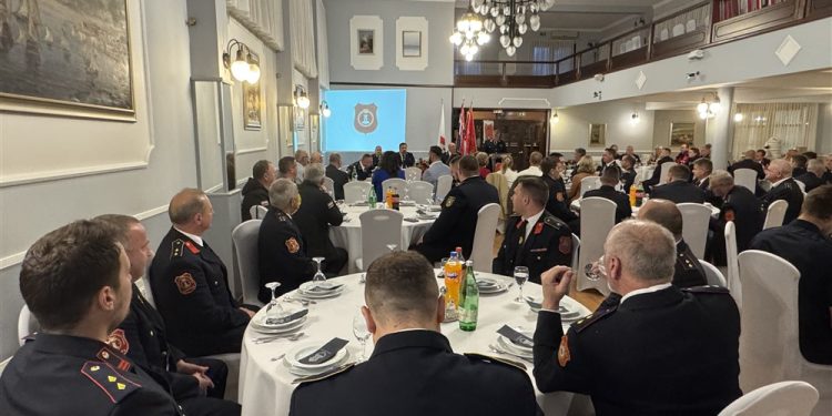 S puno riječi i još više djela