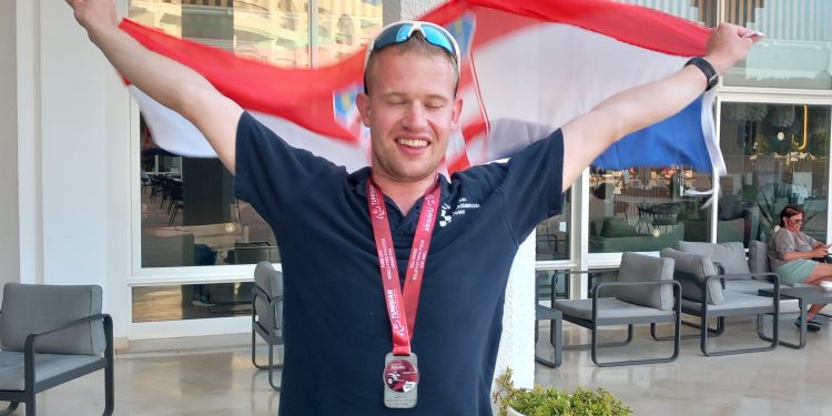 Nakon bronce i tuniško srebro za Kosmata