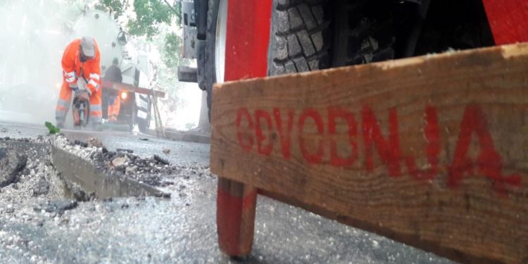 Radovi na sustavu odvodnje u Perkovčevoj ulici