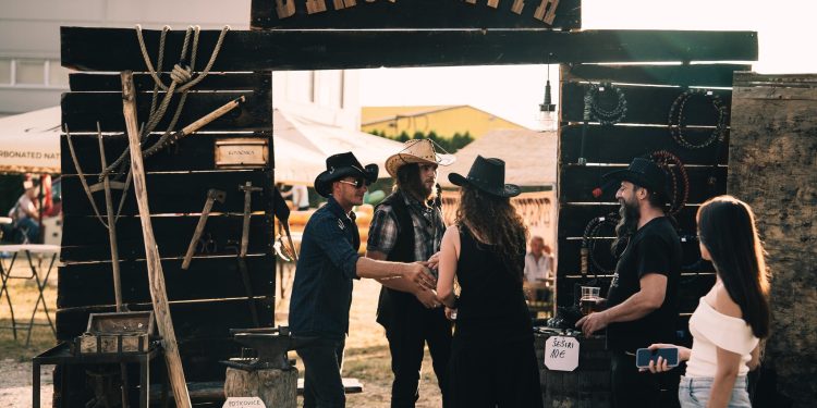 Tri dana Divljeg zapada