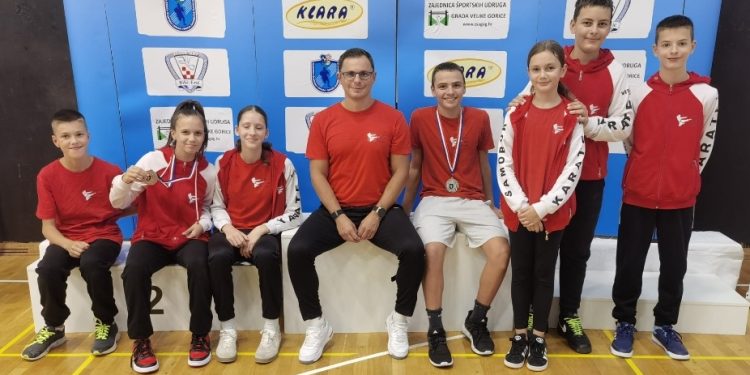 8 medalja za mlade snage KK Samobor
