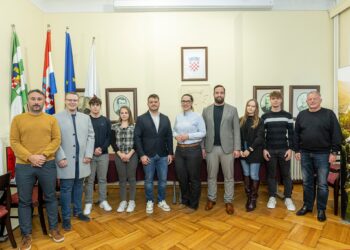 Konstituiran Savjet mladih grada Samobora