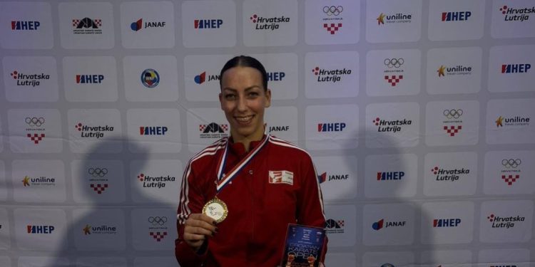 Sadea do zlata – Ivan do bronce
