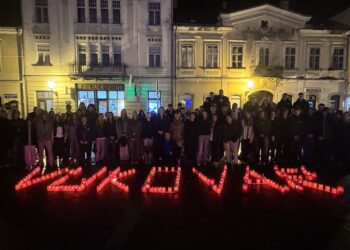 Lampaši za vukovarske i škabrnjske žrtve u Domovinskom ratu