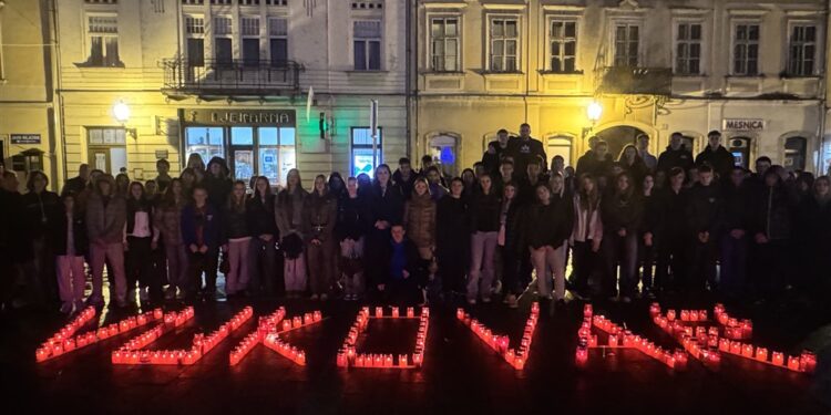 Lampaši za vukovarske i škabrnjske žrtve u Domovinskom ratu