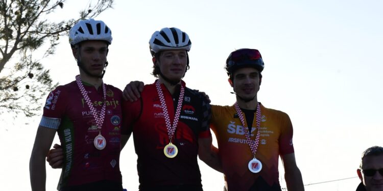 Četiri cyclocross zlata za Šišmiše