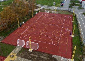 Novo vanjsko igralište